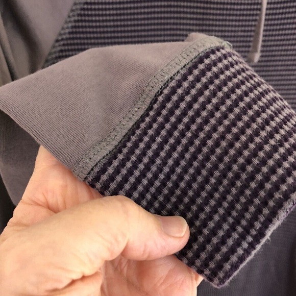 Columbia Tunnel Style Hooded Pullover Plum Purple Top Women’s Medium Textured - Picture 5 of 10